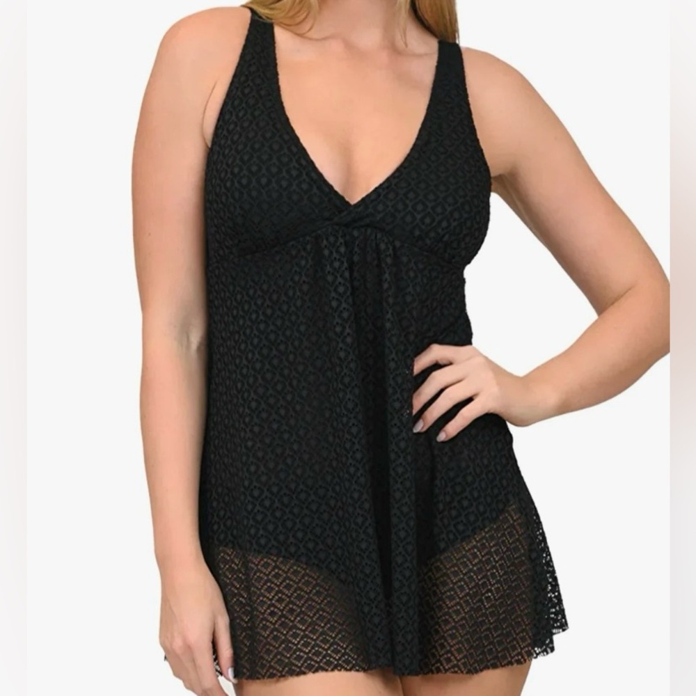 Nicole Miller Woman’s 1 Piece Crochet Swim-dress Black attached Swimsuit Small